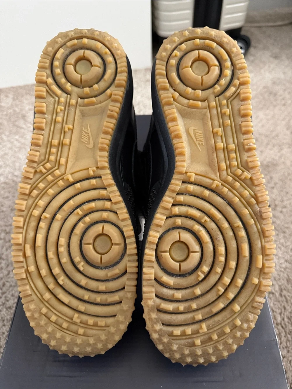 Nike Men's Black Duckboot with Gum Outsole